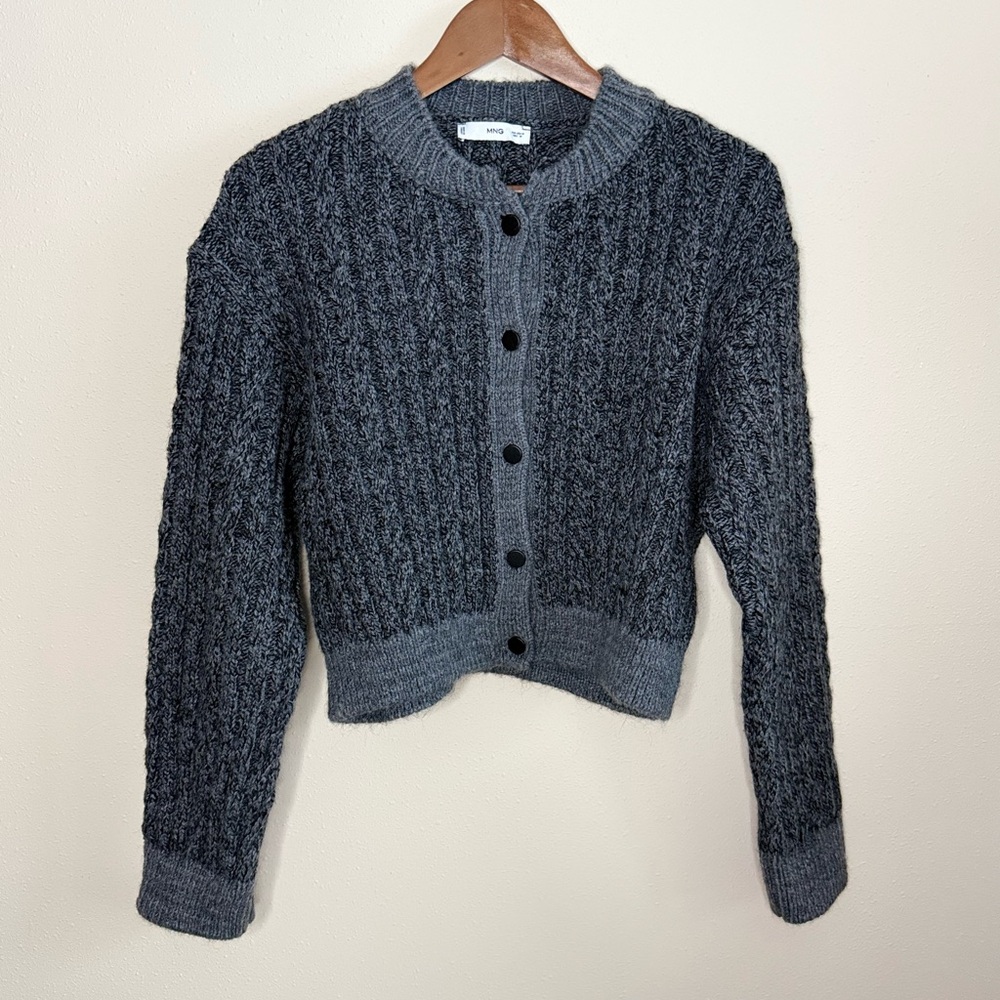 Mango MNG Gray Cropped Ribbed Knit Cardigan Button Front Medium